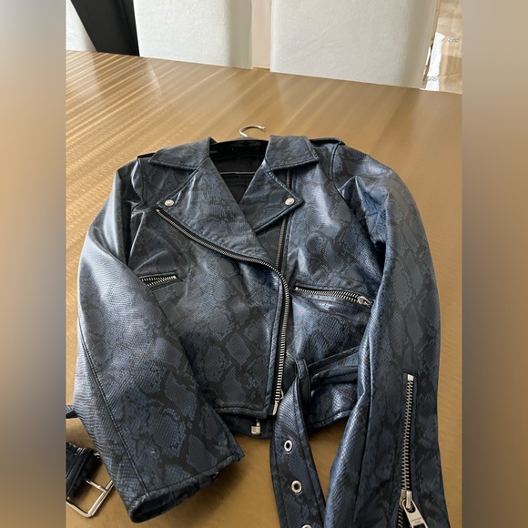 Calvin Klein Jeans Faux Leather Python Print Women's Moto Jacket NWT Indigo - Picture 4 of 8